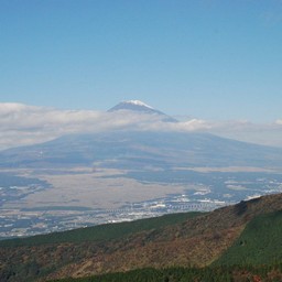 神奈川県・芦ノ湖・富士山(杓子峠)