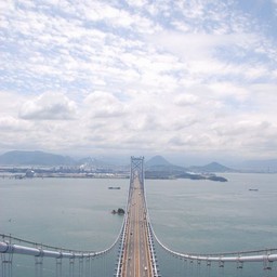 香川県坂出市与島町・瀬戸大橋