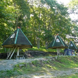北海道安平町・ツリーハウス