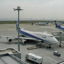 東京都・羽田空港