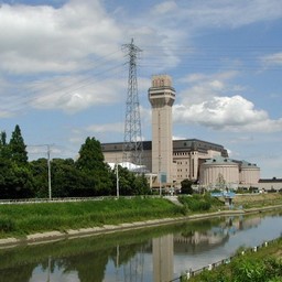 越谷市