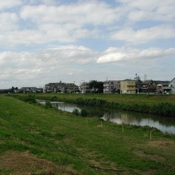 越谷市・市役所付近