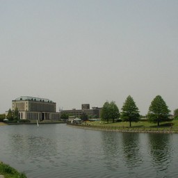 越谷市