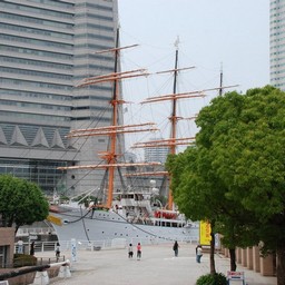 横浜市・帆船日本丸