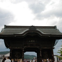 長野市・善光寺