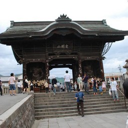 長野市・善光寺
