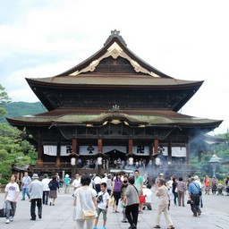 長野市・善光寺