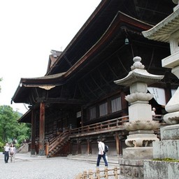 長野市・善光寺
