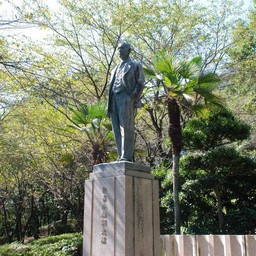 高崎市・観音山・矢島像