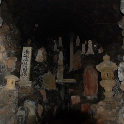 高崎市・観音山・洞窟観音
