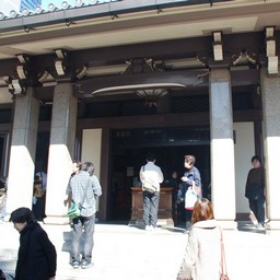 東京都・とげぬき地蔵尊