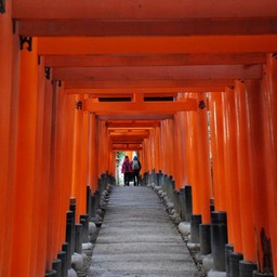 京都市・伏見稲荷大社