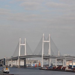 横浜市・港の見える丘公園・横浜ベイブリッジ