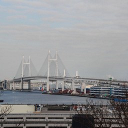 横浜市・港の見える丘公園・横浜ベイブリッジ