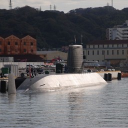 横須賀市・横須賀軍港めぐり