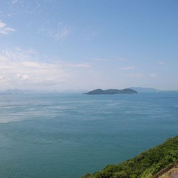 香川県坂出市与島町・瀬戸大橋
