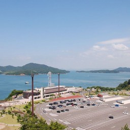 香川県坂出市与島町・瀬戸大橋