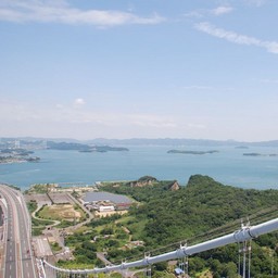 香川県坂出市与島町・瀬戸大橋