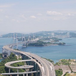 香川県坂出市与島町・瀬戸大橋