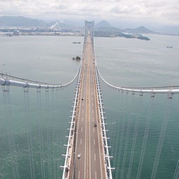 香川県坂出市与島町・瀬戸大橋
